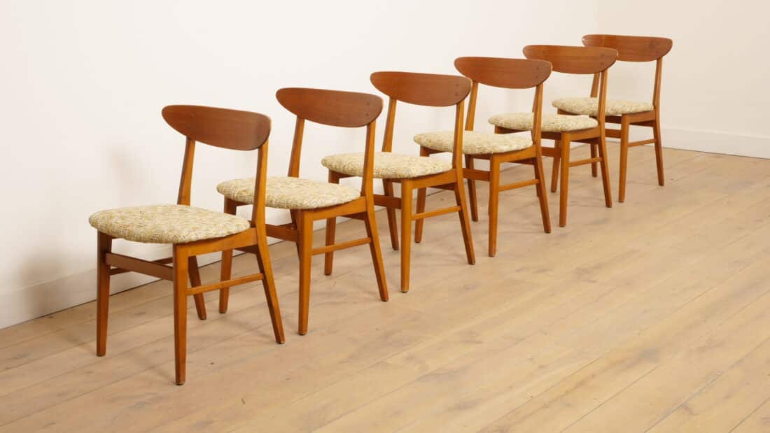 6 X Eetkamerstoel Farstrup Model 210 Opnieuw Gestoffeerd