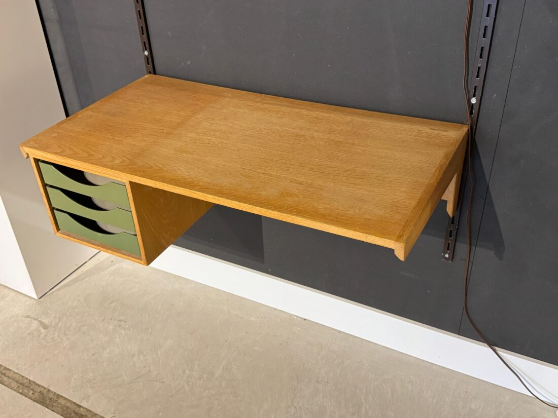 Vintage Boekenrek Bureau Met Verlichting Kai Kristiansen Wandplanken Eiken