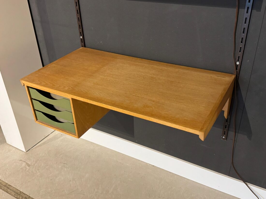 Vintage Boekenrek Bureau Met Verlichting Kai Kristiansen Wandplanken Eiken