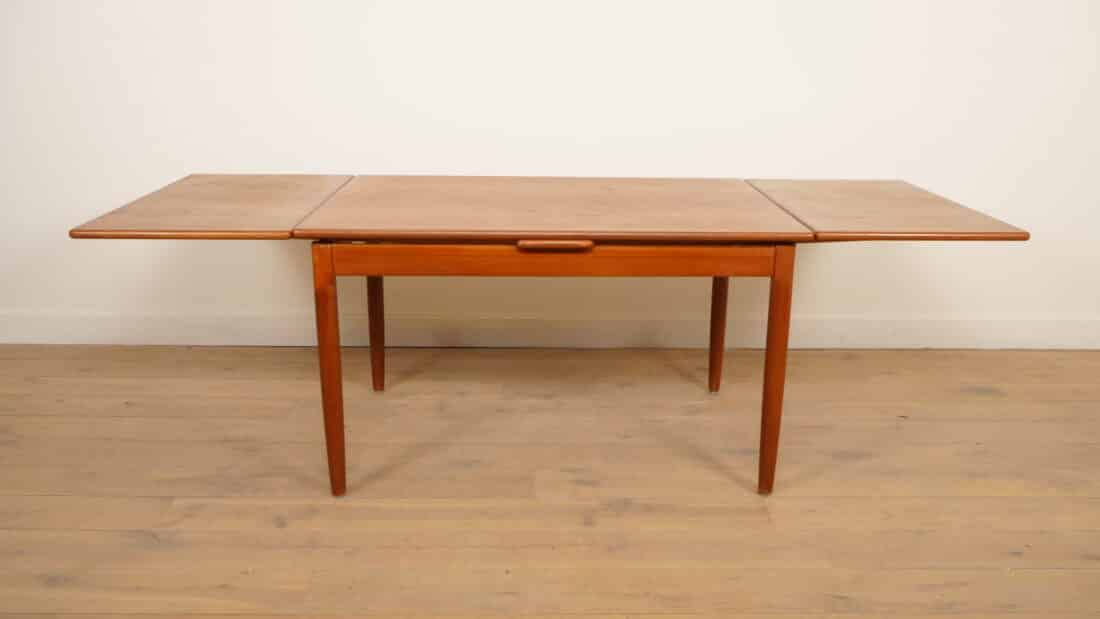 Vintage Eettafel Teak Uitschuifbaar 130 Cm Vintage Eettafel Teak Uitschuifbaar 130 Cm