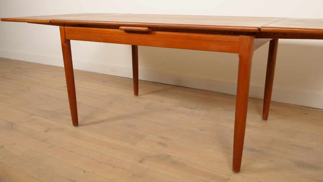 Vintage Eettafel Teak Uitschuifbaar 130 Cm Vintage Eettafel Teak Uitschuifbaar 130 Cm