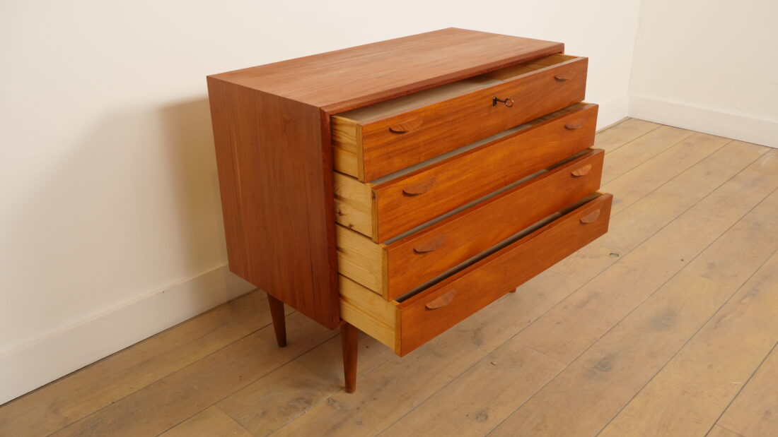 Vintage Deense Ladekast 4 Lades Teak