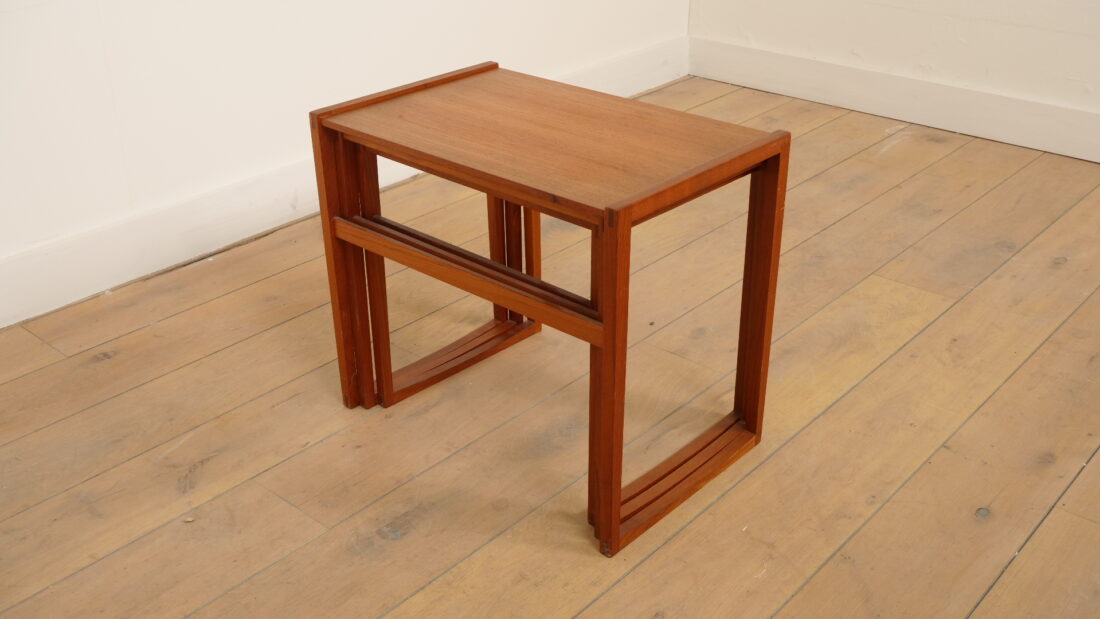 Mimiset Nesting Tables Teak Mimiset Nesting Tables Teak
