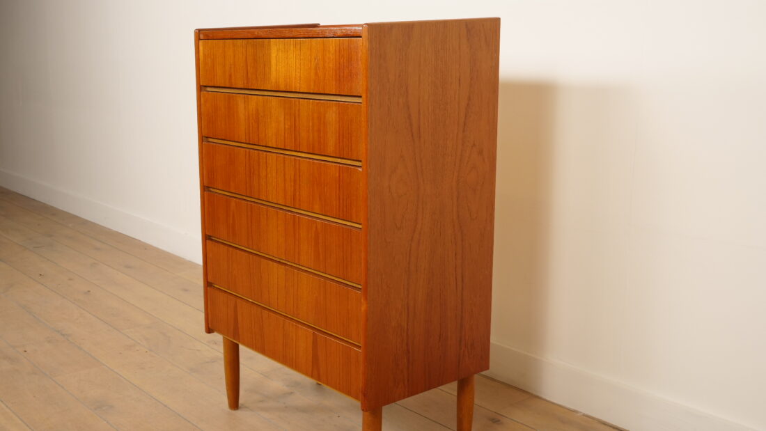 Vintage Deense Ladekast Teak 6 Lades 114 Cm Vintage Deense Ladekast Teak 6 Lades 114 Cm