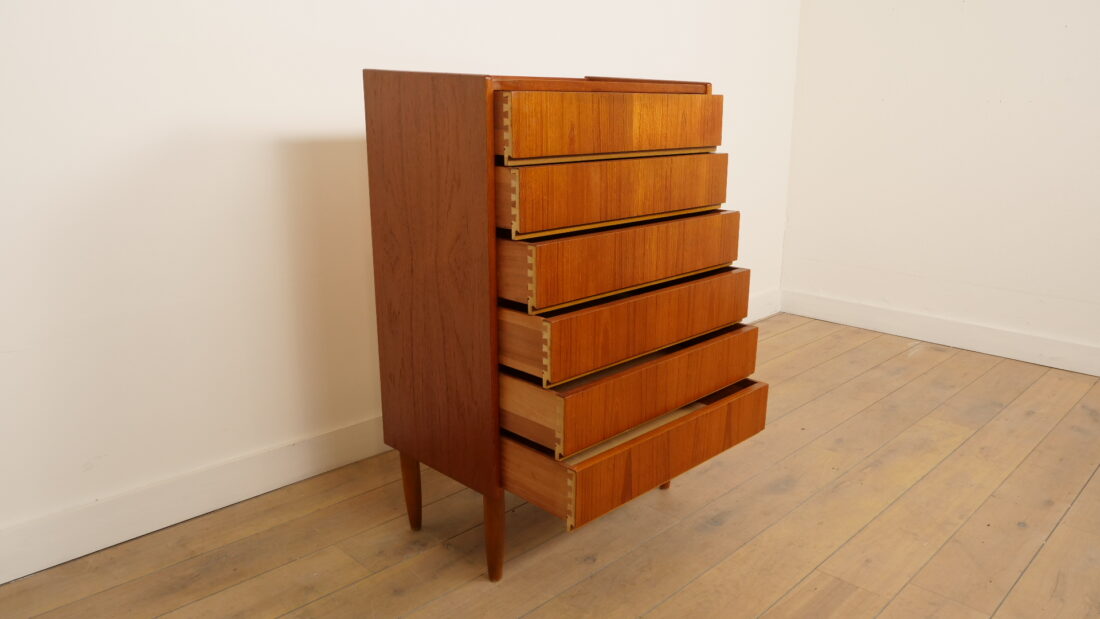 Vintage Deense Ladekast Teak 6 Lades 114 Cm Vintage Deense Ladekast Teak 6 Lades 114 Cm