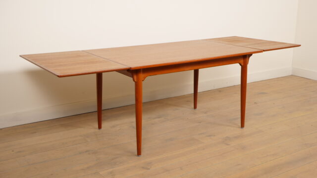 Vintage Eettafel Omann Jun No 50 Teak Uitschuifbaar
