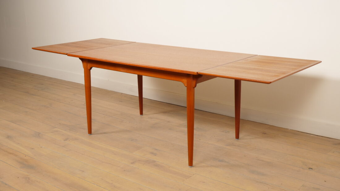 Vintage Eettafel Omann Jun No 50 Teak Uitschuifbaar