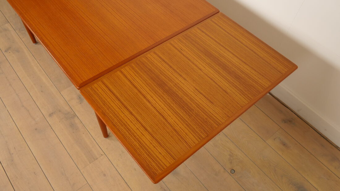 Vintage Eettafel Omann Jun No 50 Teak Uitschuifbaar