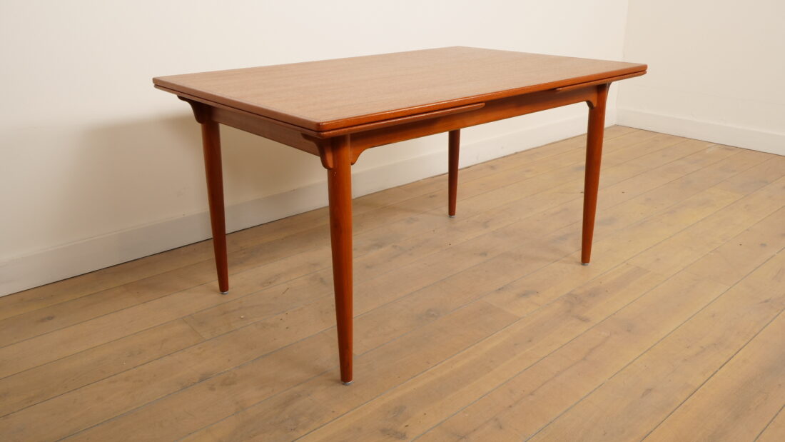 Vintage Eettafel Omann Jun No 50 Teak Uitschuifbaar