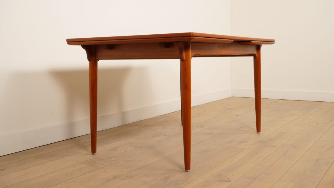 Vintage Eettafel Omann Jun No 50 Teak Uitschuifbaar