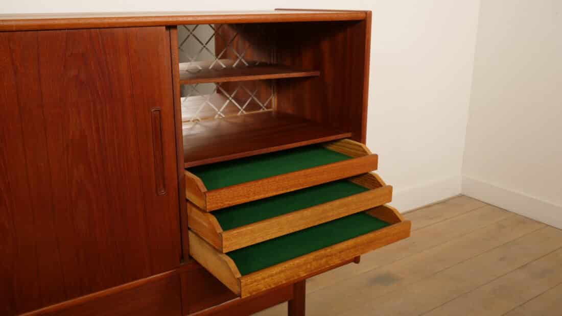 Vintage Highboard Deens 175 Cm