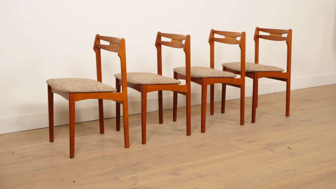 Set Van 4 Eetkamerstoelen Teak