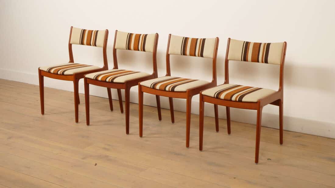 Set Van 4 Eetkamerstoelen Teak Johannes Andersen
