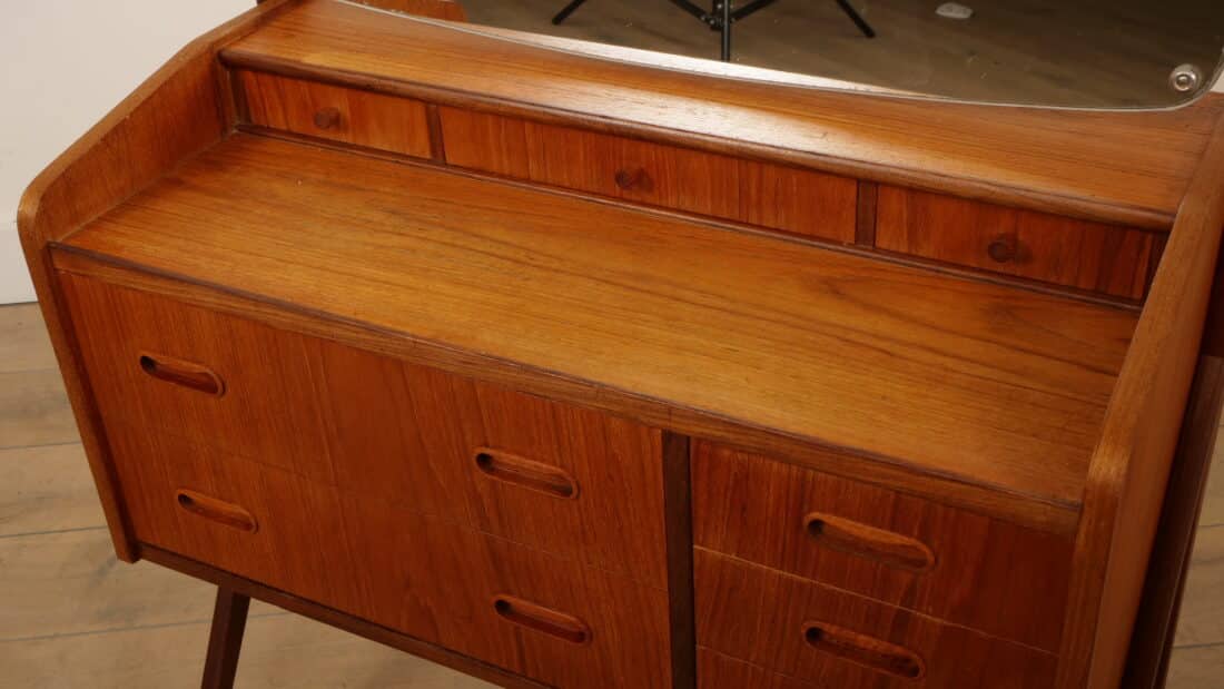 Vintage Kaptafel Deens Design Teak Vintage Kaptafel Deens Design Teak