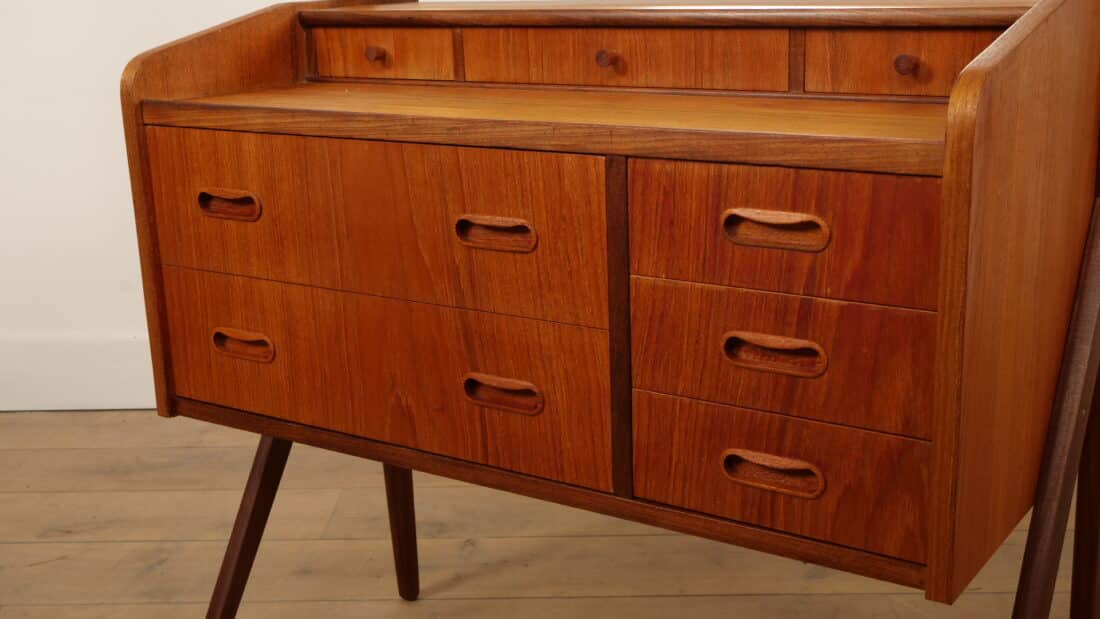 Vintage Kaptafel Deens Design Teak Vintage Kaptafel Deens Design Teak