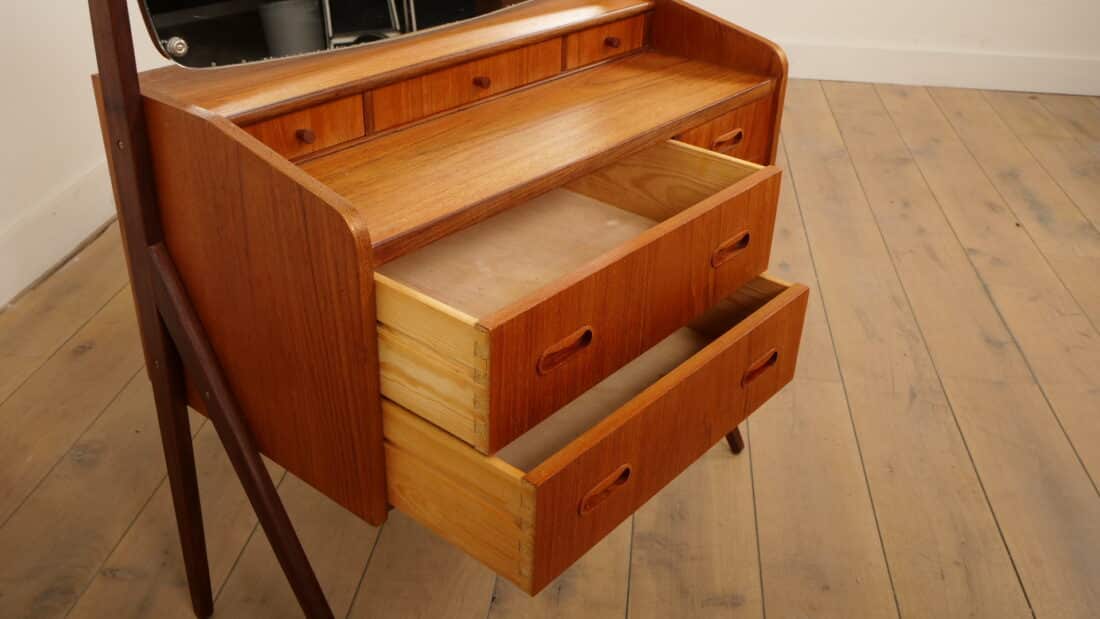 Vintage Kaptafel Deens Design Teak Vintage Kaptafel Deens Design Teak