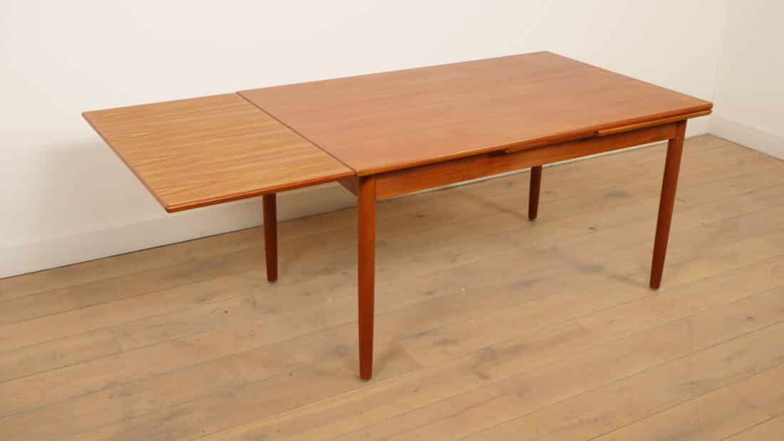 Vintage Eettafel Teak Uitschuifbaar 140 Cm