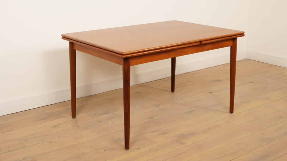 Vintage Eettafel Teak Uitschuifbaar 130 Cm