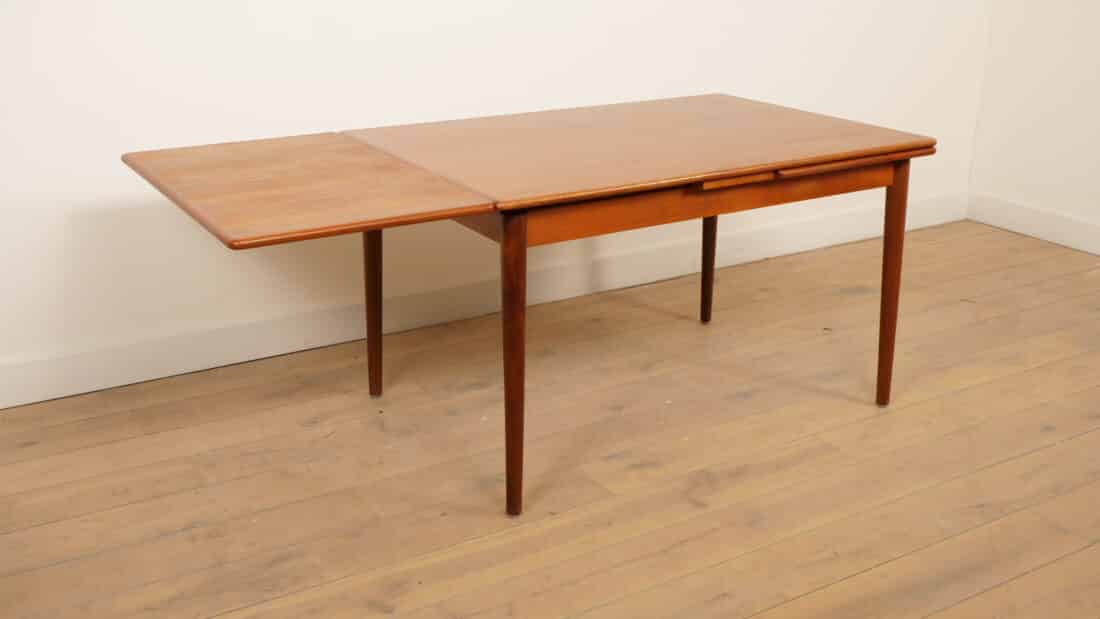 Vintage Eettafel Teak Uitschuifbaar 130 Cm