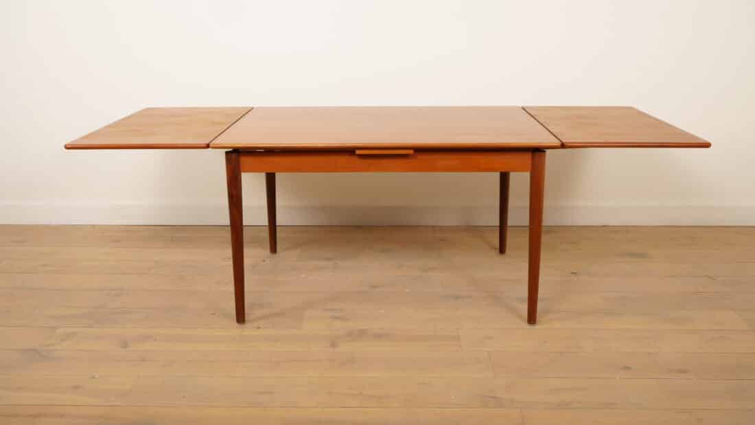 Vintage Eettafel Teak Uitschuifbaar 130 Cm