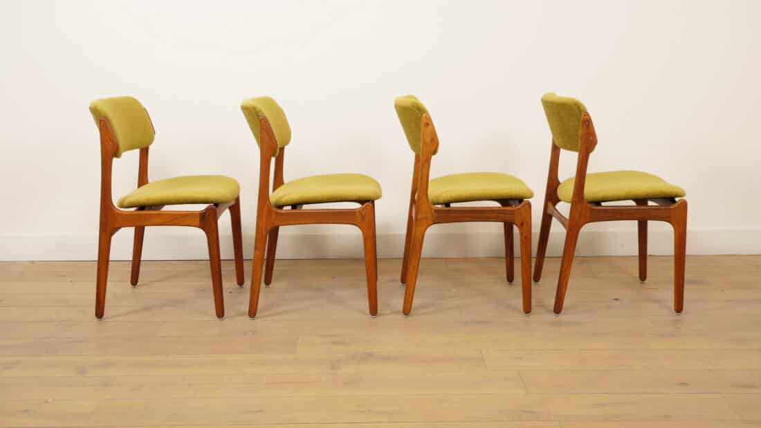 4 X Eetkamerstoelen Erik Buch Model 49 Palissander Opnieuw Gestoffeerd