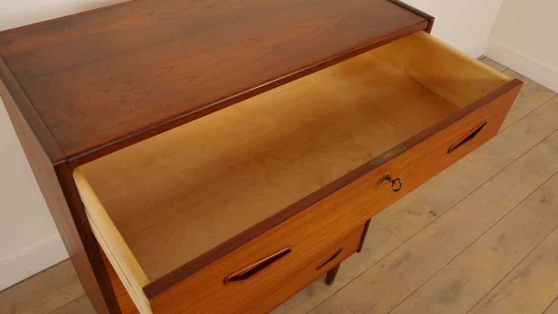 Vintage Deense Ladekast Teak 6 Lades 109 Cm Vintage Deense Ladekast Teak 6 Lades 109 Cm