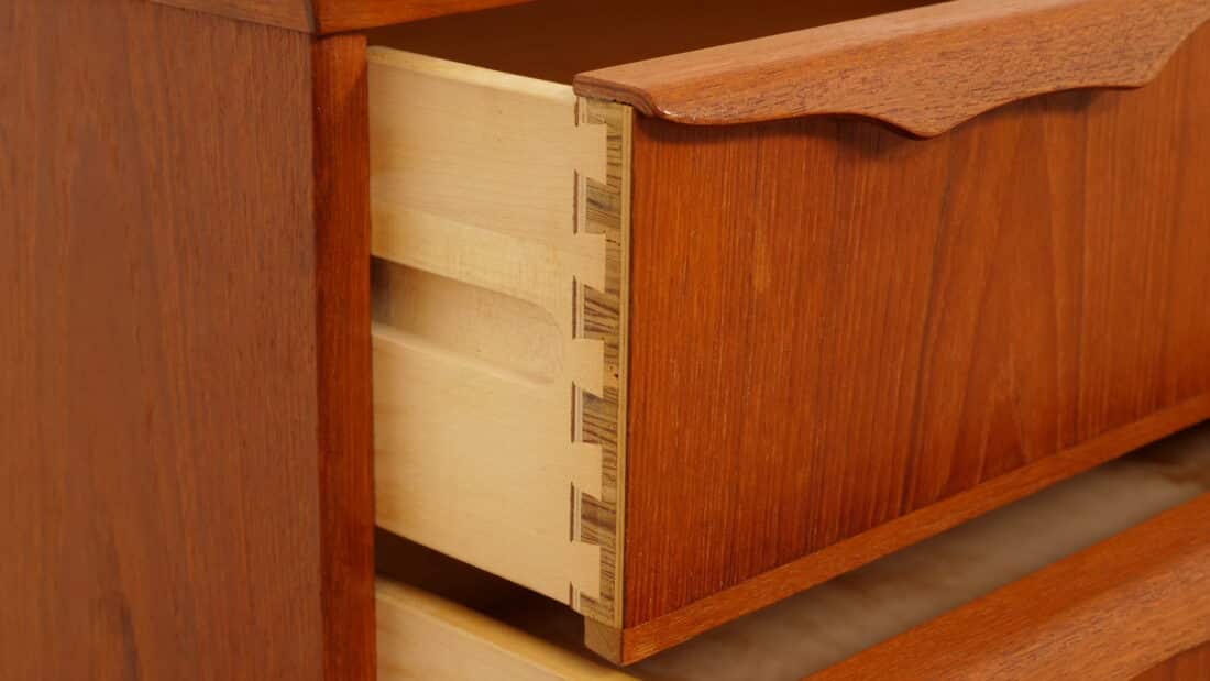Vintage Ladekast 3 Lades Teak