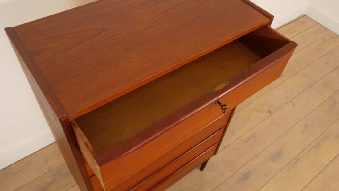 Vintage Deense Ladekast Teak 6 Lades 123 Cm Vintage Deense Ladekast Teak 6 Lades 123 Cm