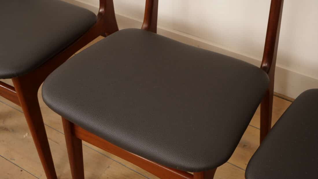 Trp Post Container Data Trp Post Id 26835 6 x Schinning Amp Elgaard teak dining chairs, reupholstered Trp Post Container