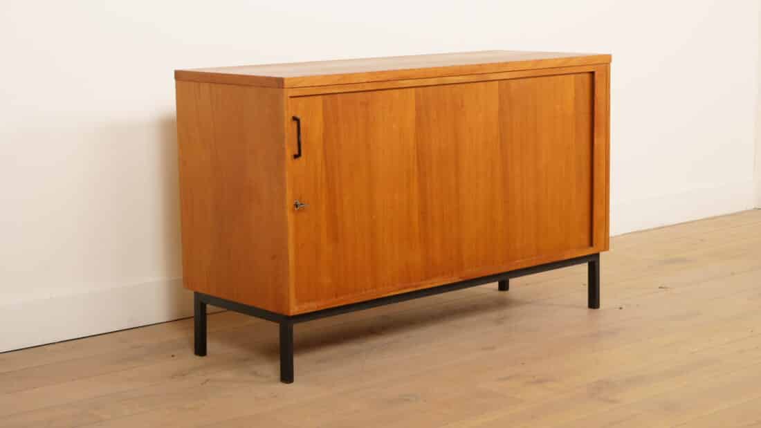 Vintage Dressoir Met Tambour Schuifdeur 120 Cm Vintage Dressoir Met Tambour Schuifdeur 120 Cm