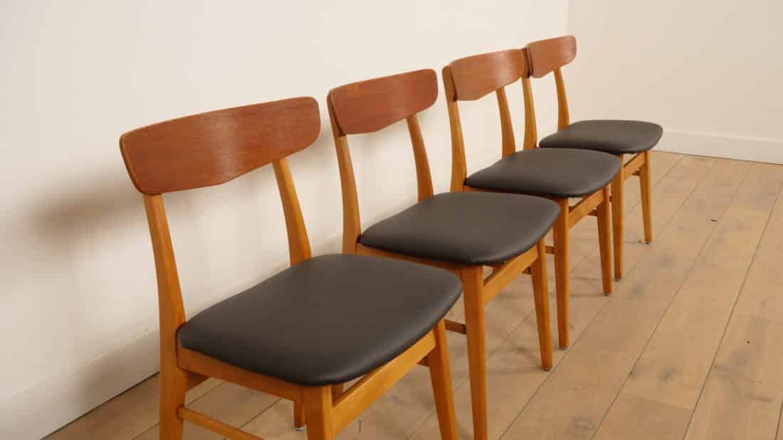 4 X Eetkamerstoel Farstrup Model 210 Gerestaureerd Zwart