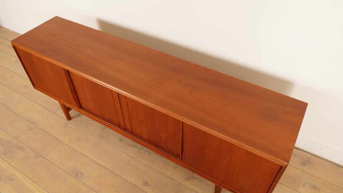 Vintage Dressoir Schuifdeuren Scandinavisch Design 196 Cm Vintage Dressoir Schuifdeuren Scandinavisch Design 196 Cm
