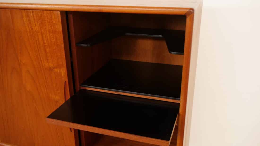 Vintage Deens Highboard Wandkast Teak 185 Cm Vintage Deens Highboard Wandkast Teak 185 Cm