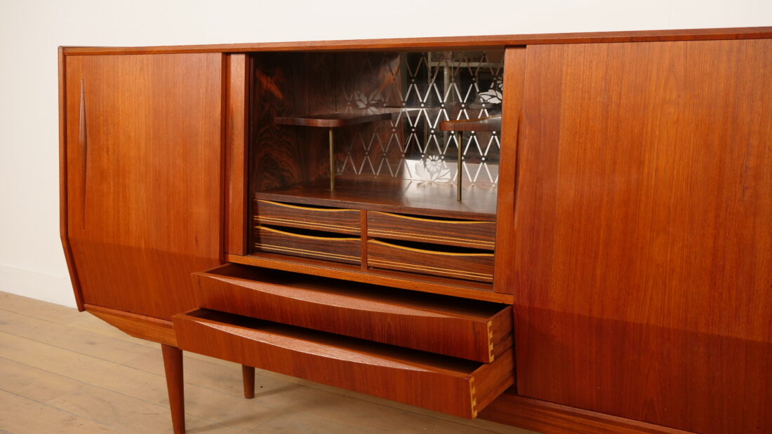 Vintage Highboard Wandkast Teak 1960s Vintage Highboard Wandkast Teak 1960s
