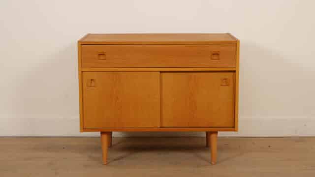Vintage Dressoir Eiken 89 Cm Schuifdeuren