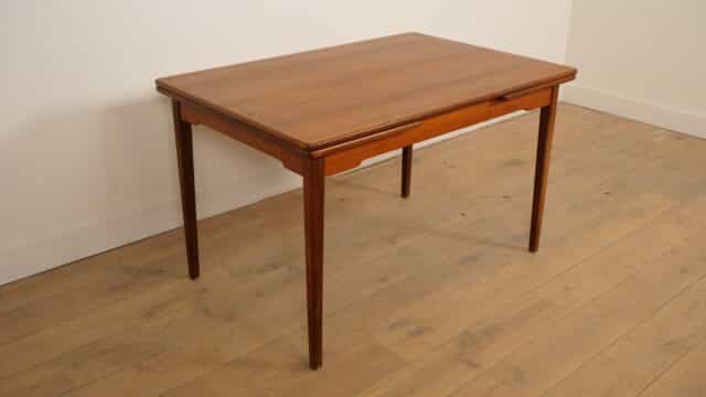 Vintage Eettafel Teak Uitschuifbaar 122 Cm