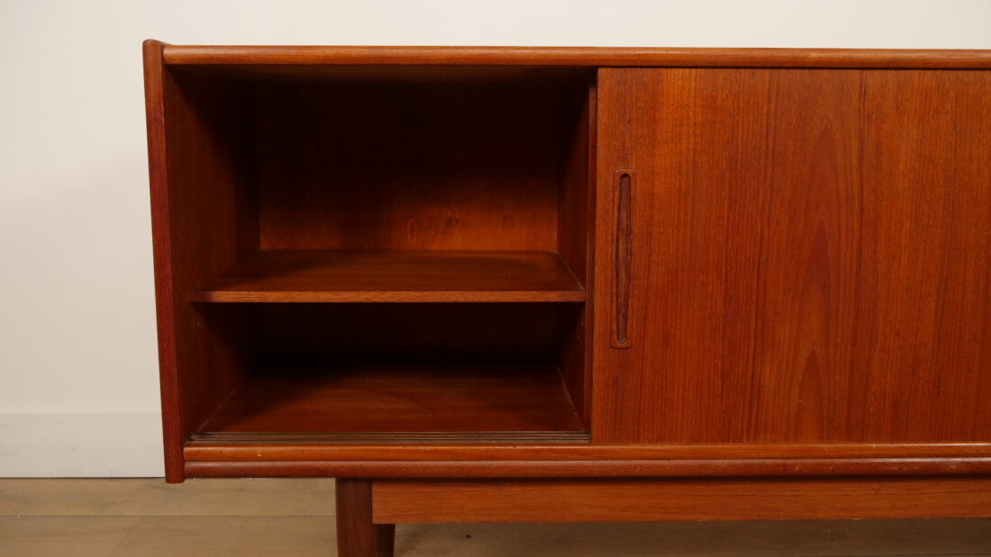 Vintage Dressoir Schuifdeuren Scandinavisch Design 195 Cm