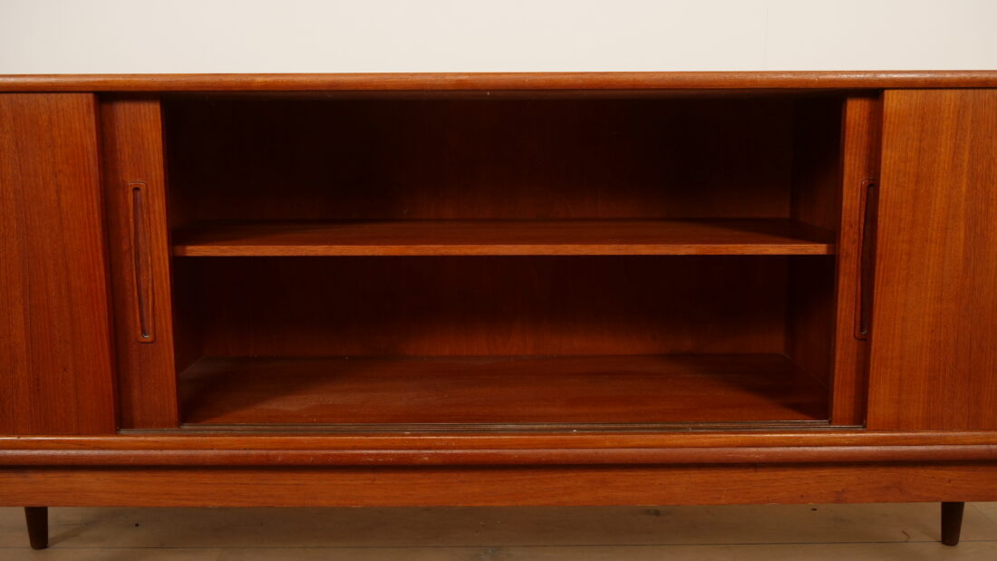 Vintage Dressoir Schuifdeuren Scandinavisch Design 195 Cm
