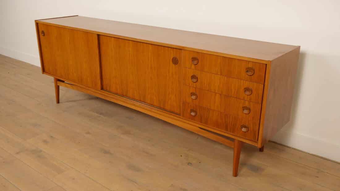 Trp Post Container Data Trp Post Id 27679 Vintage Dressoir Xl Schuifdeuren Scandinavisch Design 241 Cm Trp Post Container