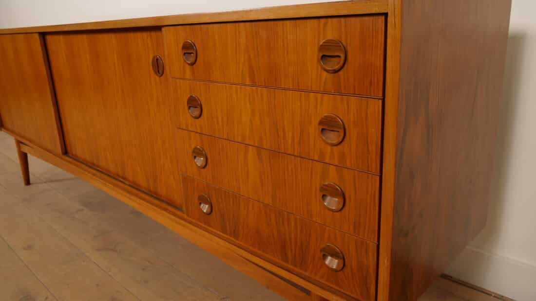 Trp Post Container Data Trp Post Id 27679 Vintage Dressoir Xl Schuifdeuren Scandinavisch Design 241 Cm Trp Post Container