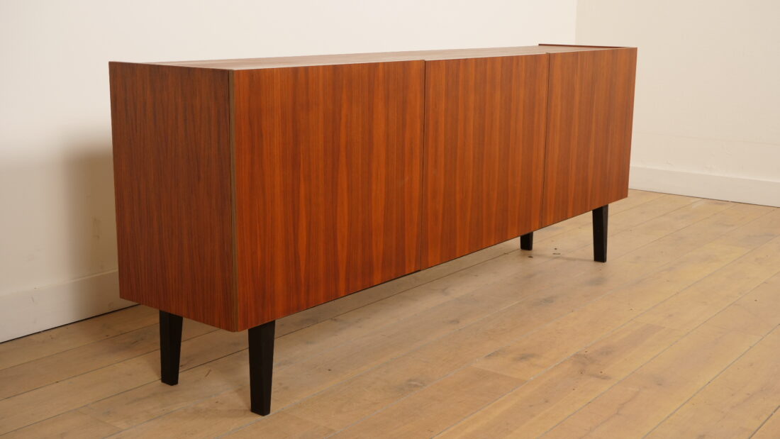 Trp Post Container Data Trp Post Id 27723 Vintage Dressoir Greeploos 199 Cm Trp Post Container