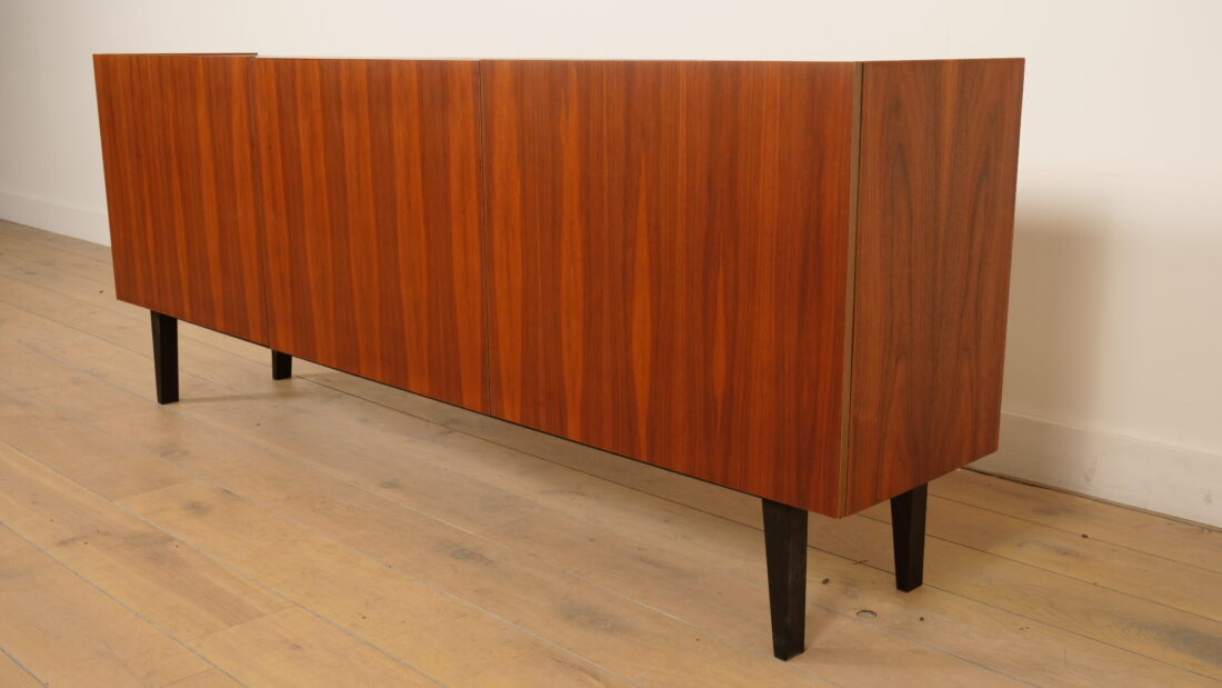 Trp Post Container Data Trp Post Id 27723 Vintage Dressoir Greeploos 199 Cm Trp Post Container