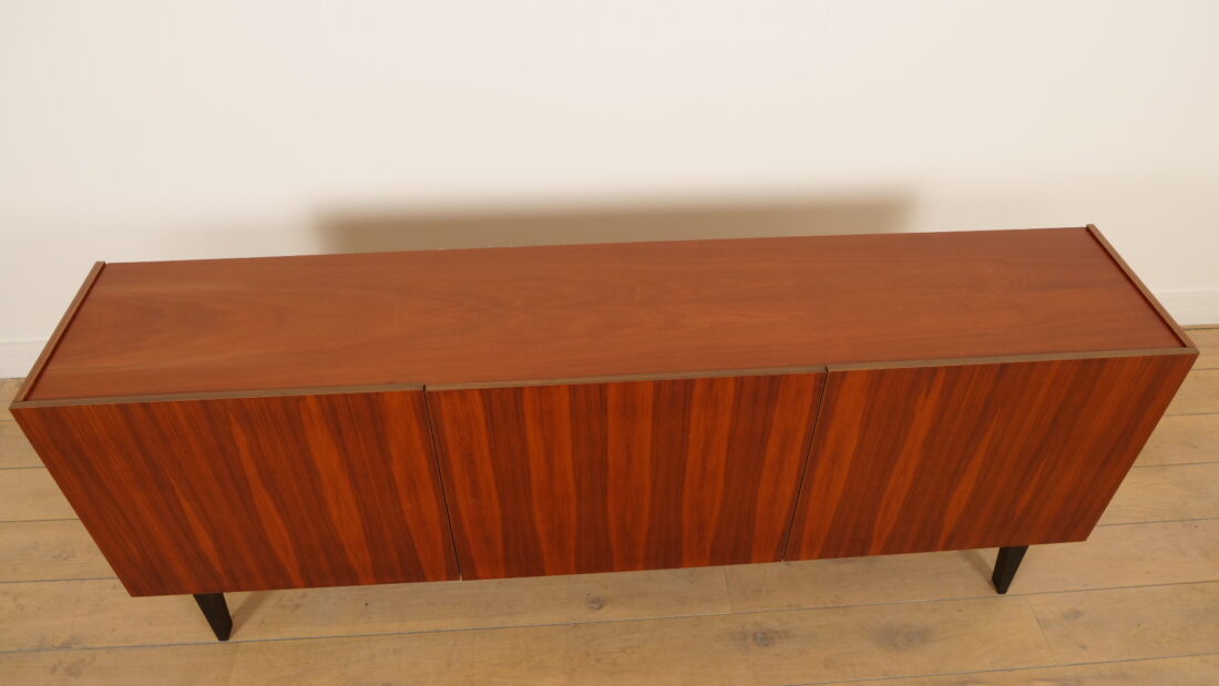 Trp Post Container Data Trp Post Id 27723 Vintage Dressoir Greeploos 199 Cm Trp Post Container