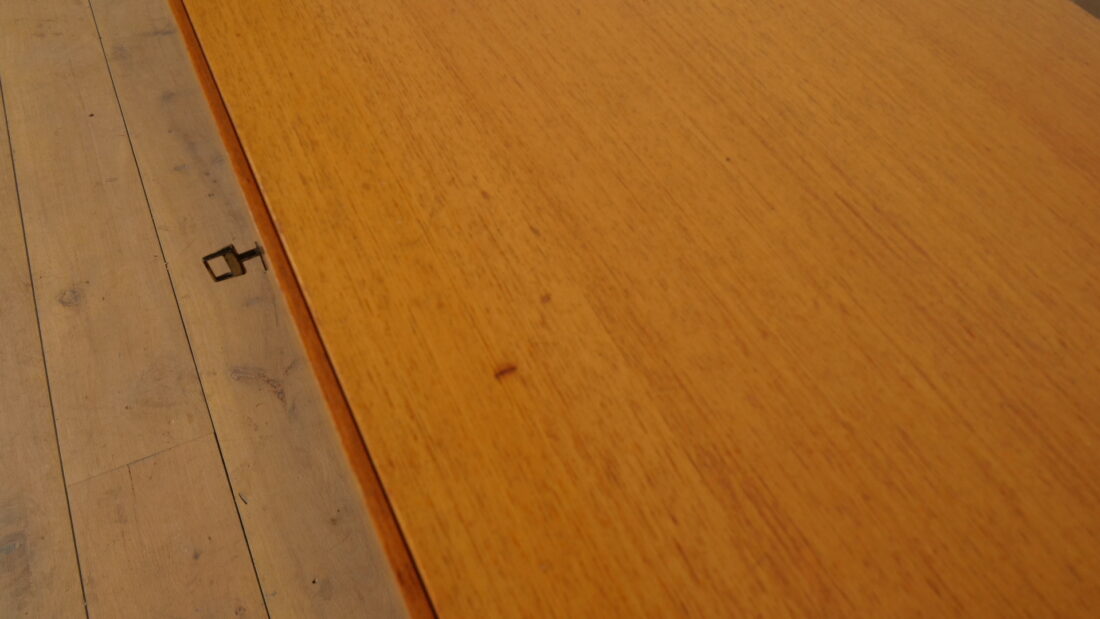 Trp Post Container Data Trp Post Id 27754 Vintage Dressoir Mid Century Modern Zwarte Details 177 Cm Trp Post Container