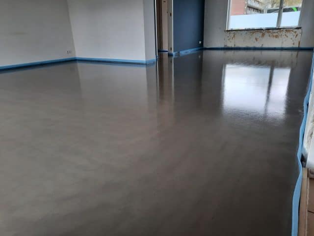 Wet Screed