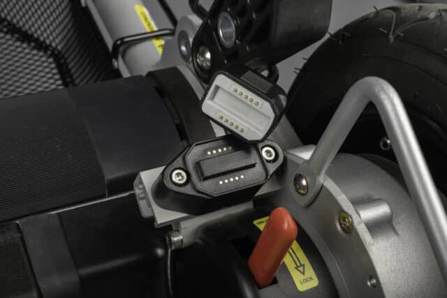 E Ability Joyrider Oplaadadapter Rolstoel Accessoire