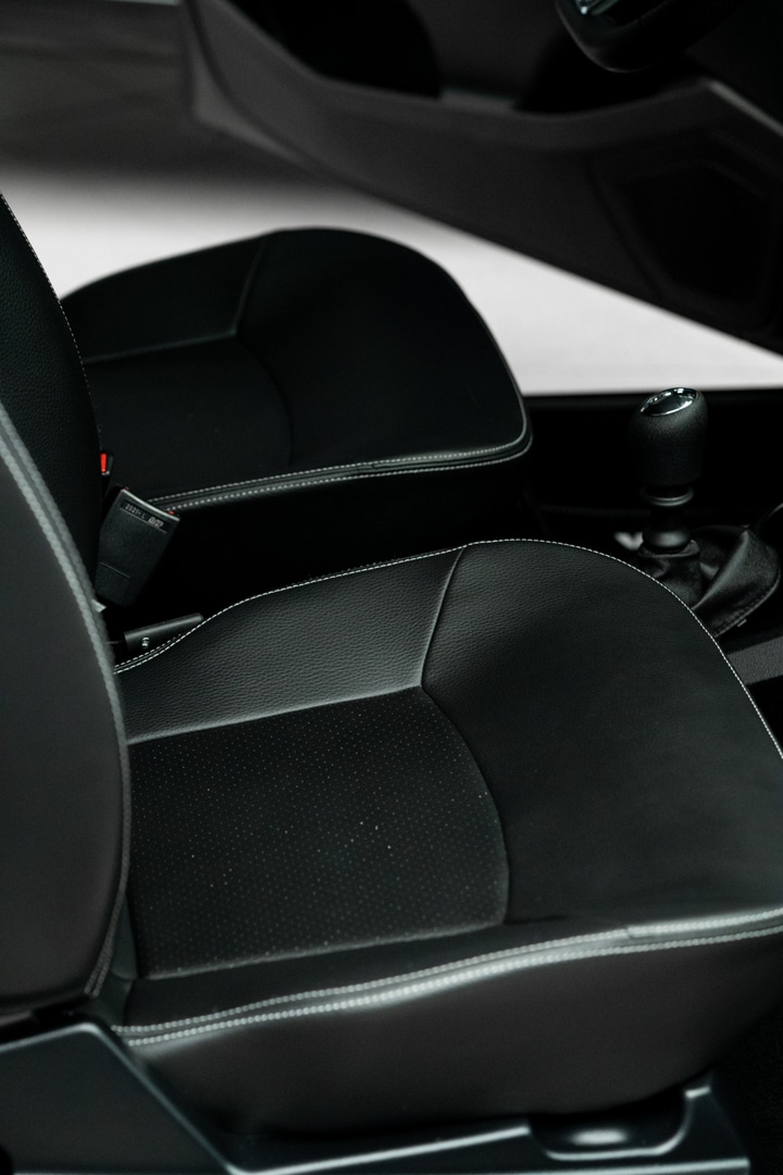 Aixam Crossover Premium Emotion 2022 Brommobiel Occasion Saffierblauw Metallic