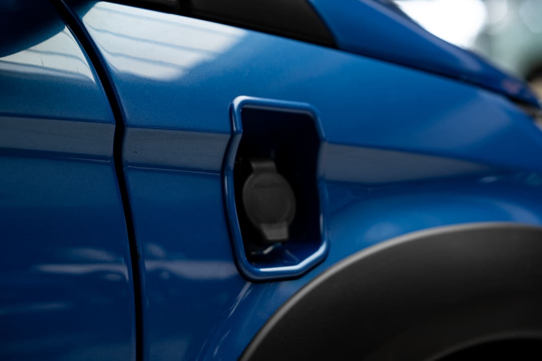 Aixam Ecrossover Premium 48v 2023 Emotion Webasto Kachel Brommobiel Nieuw Saffierblauw Metallic