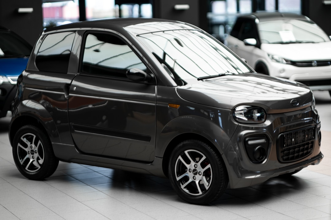 Aixam Crossover Premium Emotion 2020 Brommobiel Occasion Saffierblauw Metallic