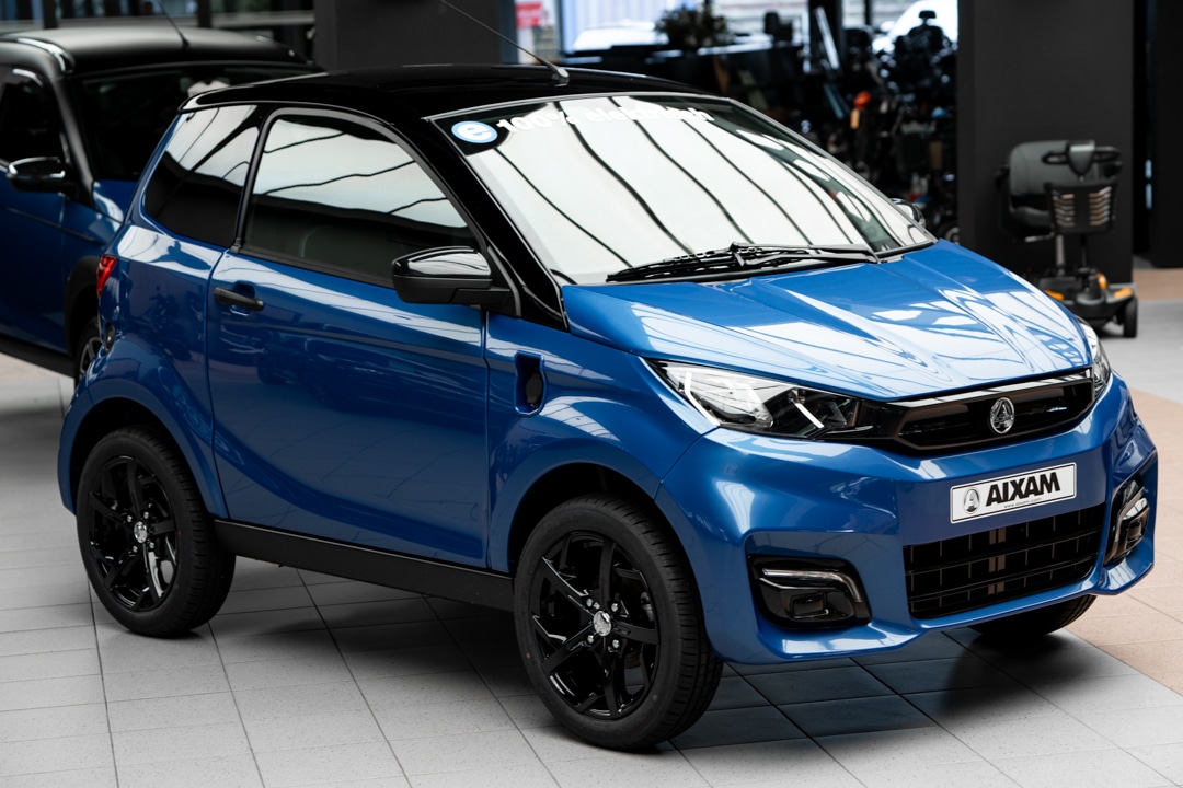 Aixam Ecity Sport 2023 Emotion 100 Elektrische Brommobiel Nieuw Saffier Blauw Metallic